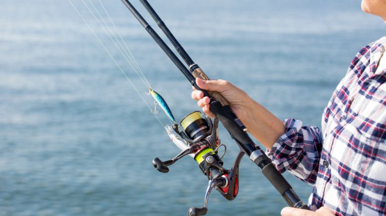 「アウトドア保険」で釣りのリスクに備える際の注意点