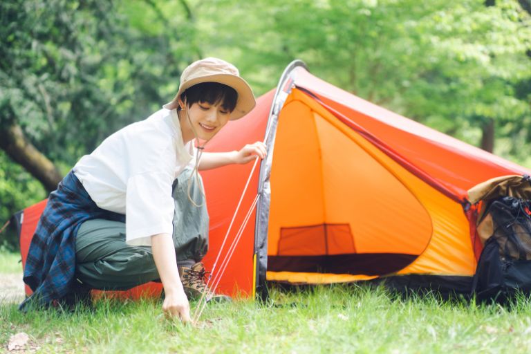 【キャンプ】テントの破損・盗難はレジャー保険で補償できる？