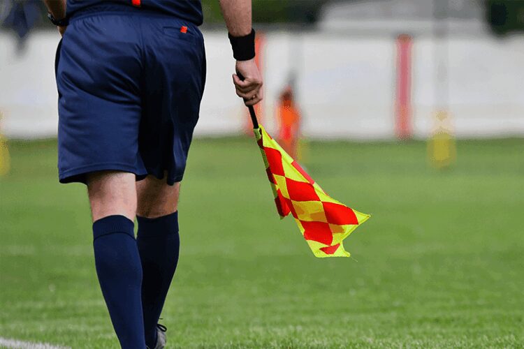 審判・運営スタッフの人数もチェック